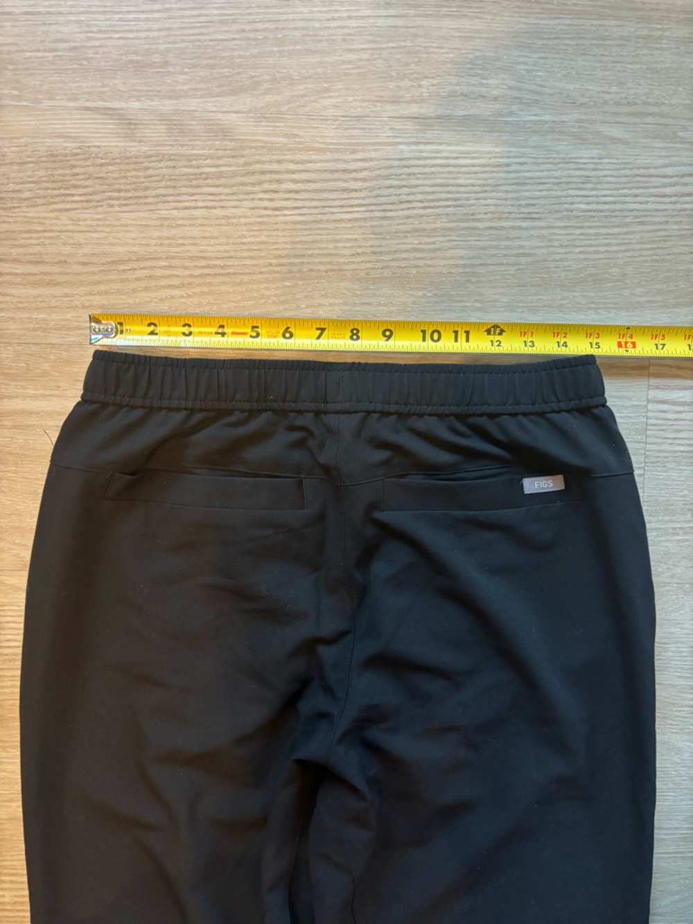Figs Men’s Black Drawstring Jogger Pants Size Medium - Picture 8 of 9